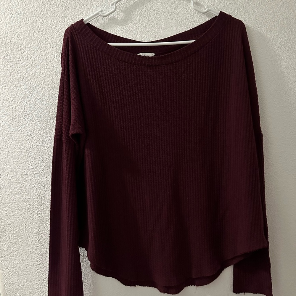 Aeropostale red sweater. Size M.